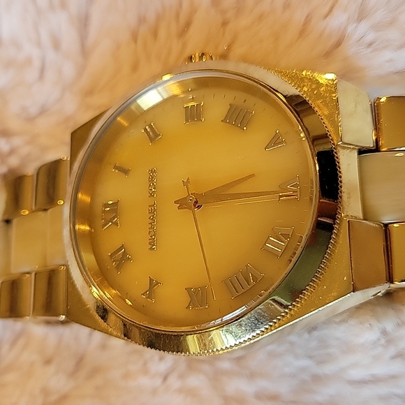 Round Analog Watch Michael Kors MK-6152 - Picture 3 of 9